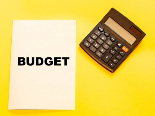 How to set ad campaign budgets